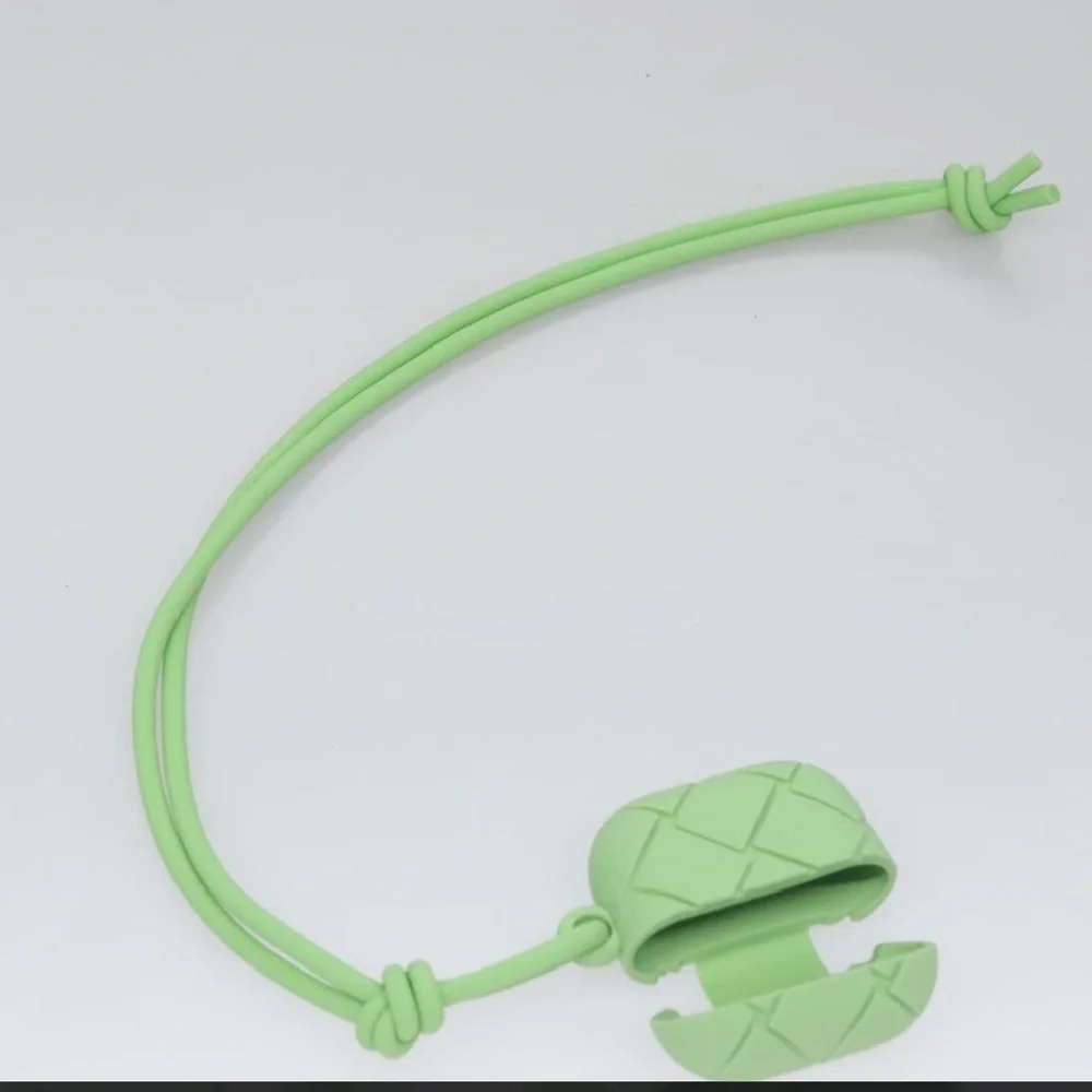 BOTTEGA VENETA Airpods case Shoulder Bag rubber Green NWOT - Picture 7 of 15